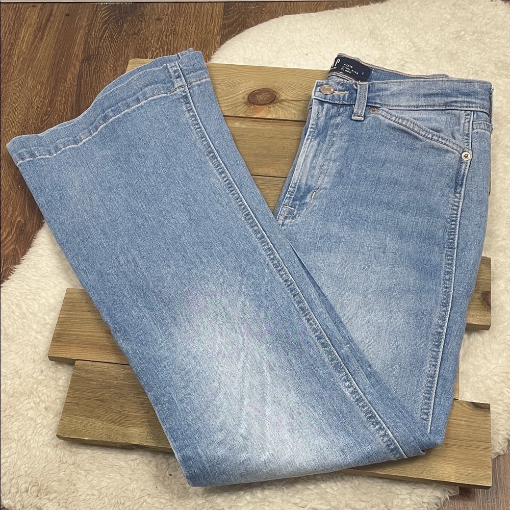 GAP High Rise Flare Jeans Short Inseam